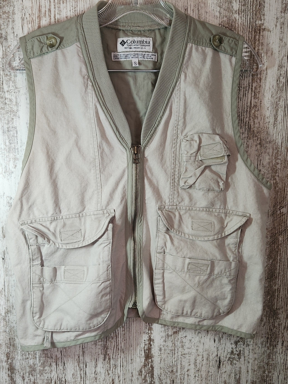 Columbia Small Light Tan Multi-Pocket Utility Vest Hiking Fishing Camping